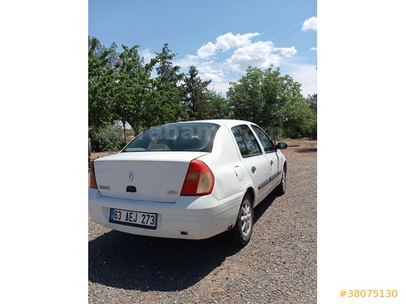 Sahibinden Renault Clio 1.4 2001 Model