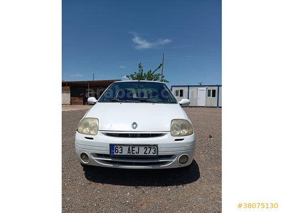 Sahibinden Renault Clio 1.4 2001 Model