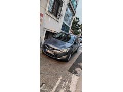 Sahibinden Hyundai i20 1.2 D-CVVT Sense 2014 Model  227.500 km Füme