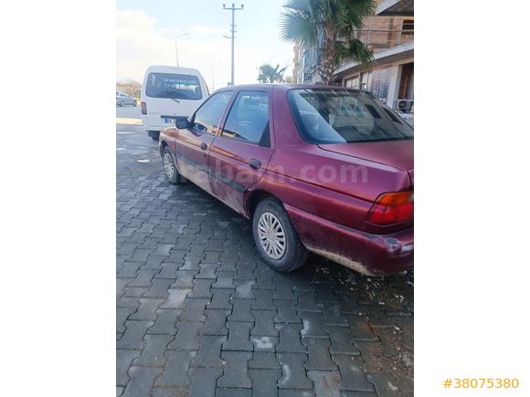 Sahibinden Ford Escort 1.6 CLX 1998 Model