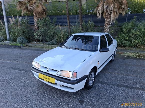 ALİ GALERİDEN KLİMALI RENAULT 19 EUROPA BOYASIZ 94 MODEL