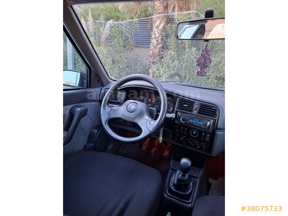 ALİ GALERİDEN KLİMALI RENAULT 19 EUROPA BOYASIZ 94 MODEL