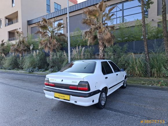 ALİ GALERİDEN KLİMALI RENAULT 19 EUROPA BOYASIZ 94 MODEL