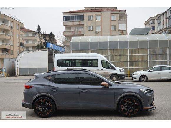 EKSPRES PLAZA'DAN 2023 CUPRA FORMENTOR 2.0 TSI VZ 4Drive DSG