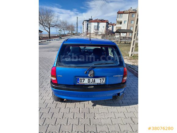 Opel Corsa 1.4 Swing 1998 Model değişensiz