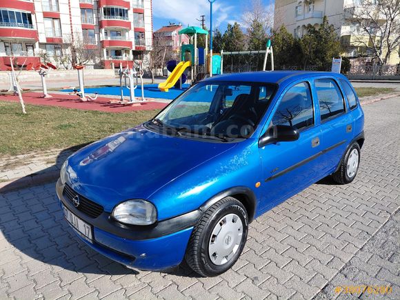 Opel Corsa 1.4 Swing 1998 Model değişensiz
