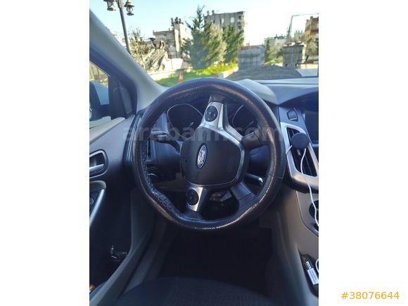 Sahibinden Ford Focus 1.6 TDCi Style 2012 Model  397.480 km Beyaz