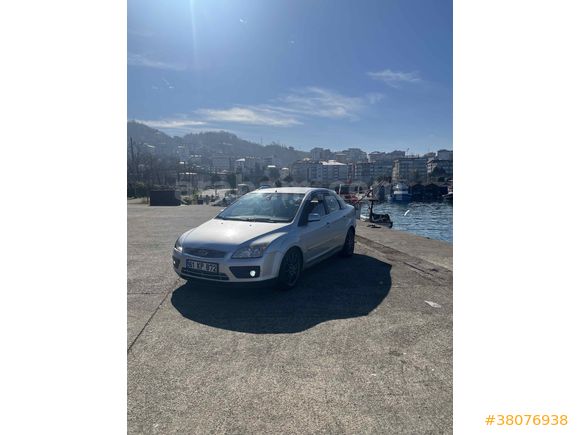 Sahibinden Ford Focus 1.6 TDCi Ghia 2007 Model 