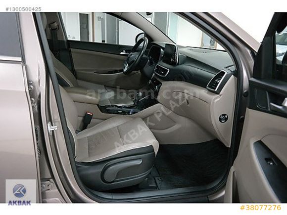 AKBAK PLAZA K.KARTNA 12 TAKSİT HATASIZ TUCSON 1.6 CRDI 4X4 ELİTE