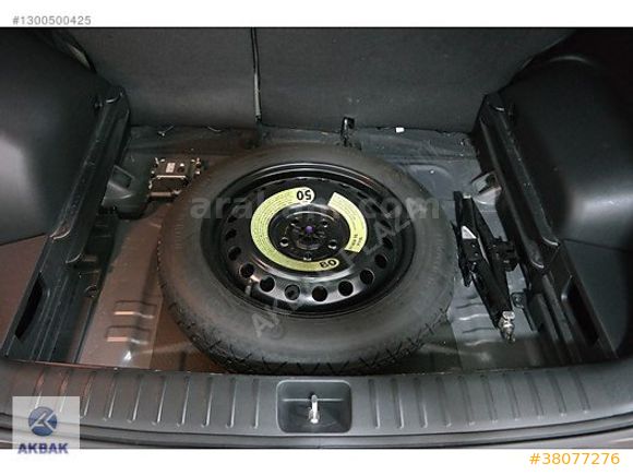 AKBAK PLAZA K.KARTNA 12 TAKSİT HATASIZ TUCSON 1.6 CRDI 4X4 ELİTE