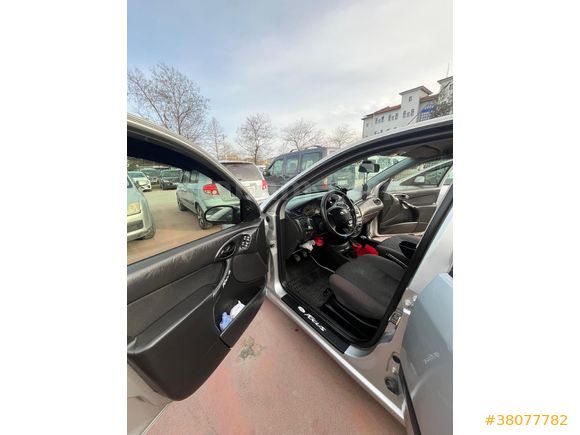 Sahibinden Ford Focus 1.6 Comfort 2004 Model