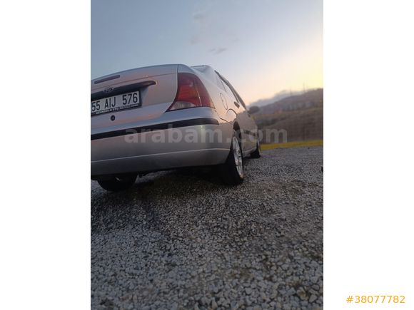 Sahibinden Ford Focus 1.6 Comfort 2004 Model
