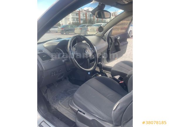 Sahibinden Renault Megane 1.6 Dynamique 2004 Model