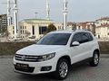 OTOMATİK TİGUAN HATASIZ BOYASIZ DEĞİŞENSİZ 184 BİN KM LPGli