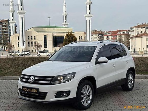 OTOMATİK TİGUAN HATASIZ BOYASIZ DEĞİŞENSİZ 184 BİN KM LPGli