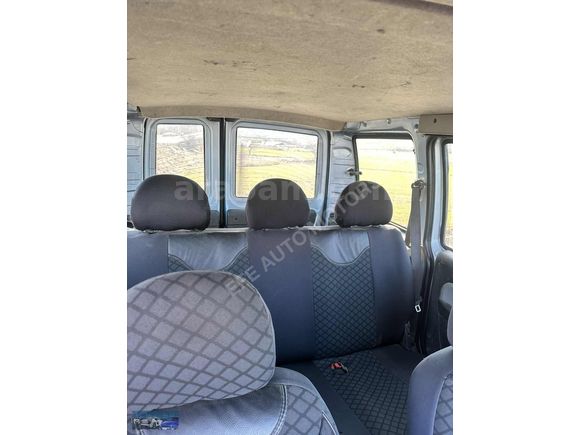 2009 model Fiat Doblo