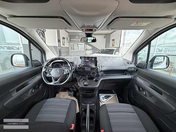 2021 OPEL COMBO 1.5 CDTİ EDİTON OTOMATİK HATASIZ BOYASIZ İLK EL