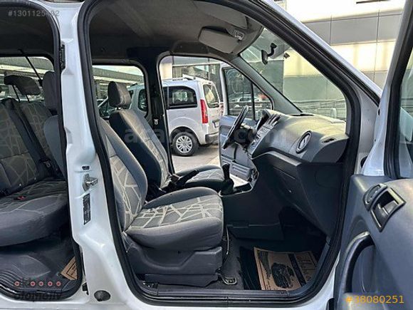 AKBABA OTOMOTİVDEN İÇİ DIŞI TERTEMİZ FULL BAKIMLI FORD CONNECT