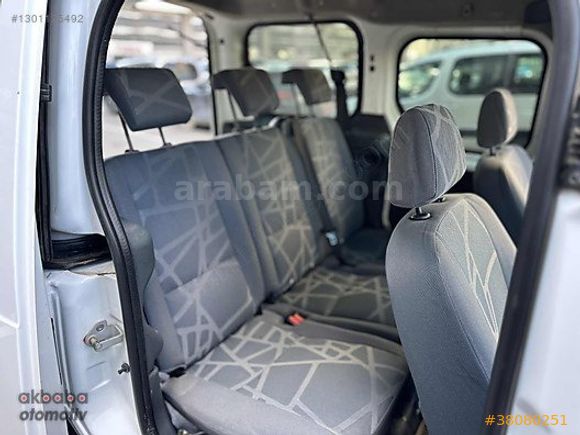 AKBABA OTOMOTİVDEN İÇİ DIŞI TERTEMİZ FULL BAKIMLI FORD CONNECT