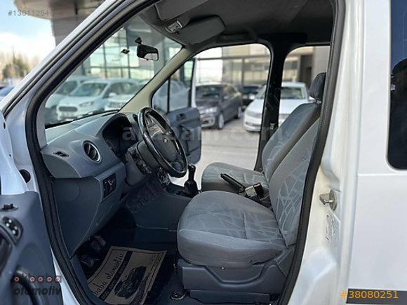AKBABA OTOMOTİVDEN İÇİ DIŞI TERTEMİZ FULL BAKIMLI FORD CONNECT