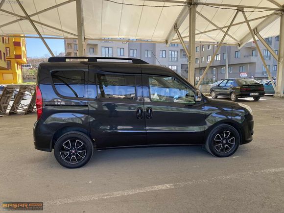 BAŞARDAN 158000 KM DOBLO PREMİO BLACK DUBLEEKRAN KAMERA....