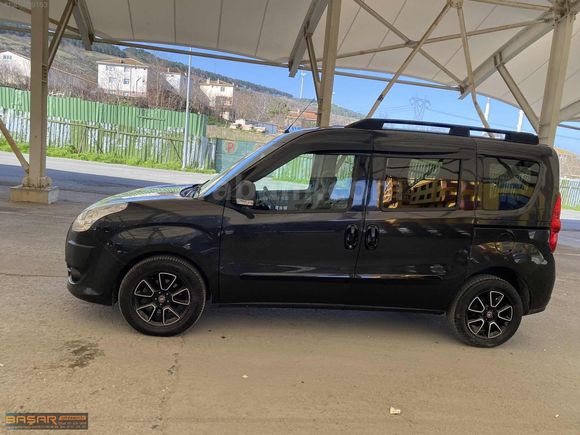 BAŞARDAN 158000 KM DOBLO PREMİO BLACK DUBLEEKRAN KAMERA....