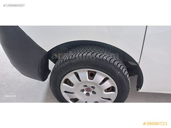 ARAÇ TEKİRDAĞDA BOYASIZ 1.3 MJET 2011 OTOMOBİL RUHSATLI