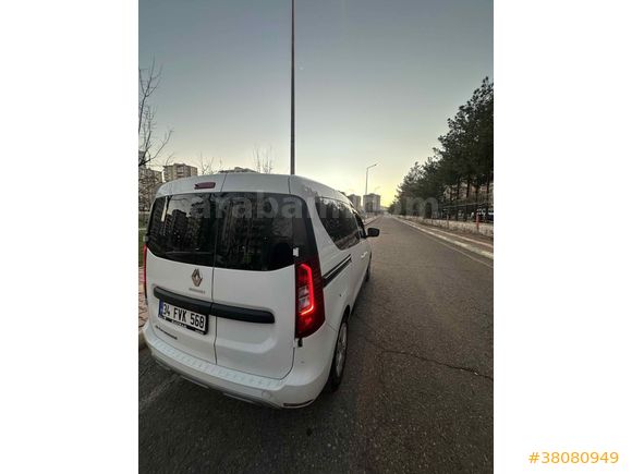 Sahibinden Renault Express Combi 1.5 BlueDCI Joy 2022 Model 