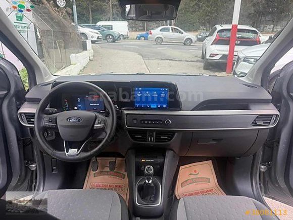GÖLOVADAN.2025 MODEL.TOURNEO COURİER.1.5 ECOBlue TİTANİUM.100 HP