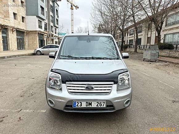 AS METE AUTO'DAN 2013 1.8 TDCİ FORD CONNECT DÜŞÜK KM