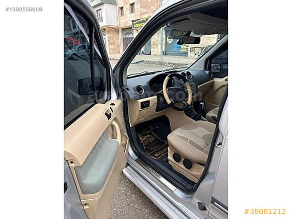 AS METE AUTO'DAN 2013 1.8 TDCİ FORD CONNECT DÜŞÜK KM
