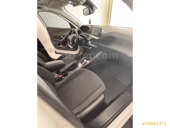 “MEMURDAN” Peugeot 2008 1.2 PureTech Active Skypack 2021 Model 