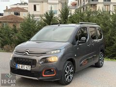 HATASIZ 2023 BERLİNGO 130Hp SHİNE BOLD OTMTK CAM TVN İSTANBULDA
