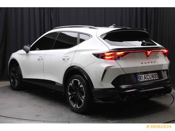 Cupra Formentor 1.5 e-TSI mhev 2025 Model full body kit