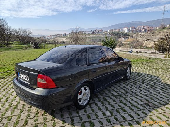 Sahibinden Opel Vectra 1.6 Comfort 2000 Model