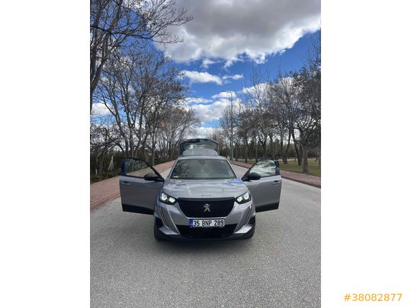 Sahibinden Peugeot 2008 1.2 PureTech Active Prime 2023 Model  75.000 km Gri (metalik)