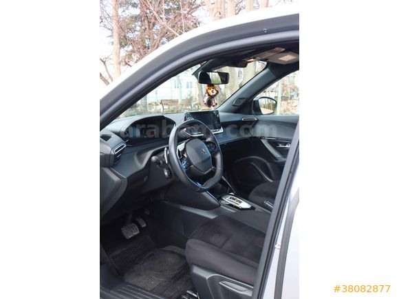 Sahibinden Peugeot 2008 1.2 PureTech Active Prime 2023 Model  75.000 km Gri (metalik)