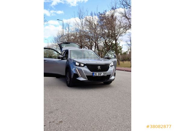 Sahibinden Peugeot 2008 1.2 PureTech Active Prime 2023 Model  75.000 km Gri (metalik)