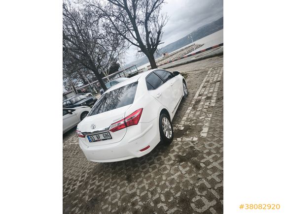Sahibinden Toyota Corolla 1.4 D-4D Premium 2013 Model