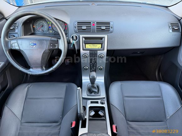AKTİF den 2009 VOLVO S40 1.6 D PREMIUM EDITION 109 HP BAKIMLI. .