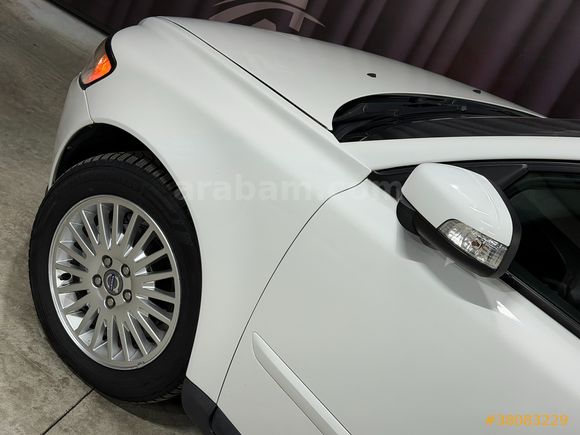 AKTİF den 2009 VOLVO S40 1.6 D PREMIUM EDITION 109 HP BAKIMLI. .