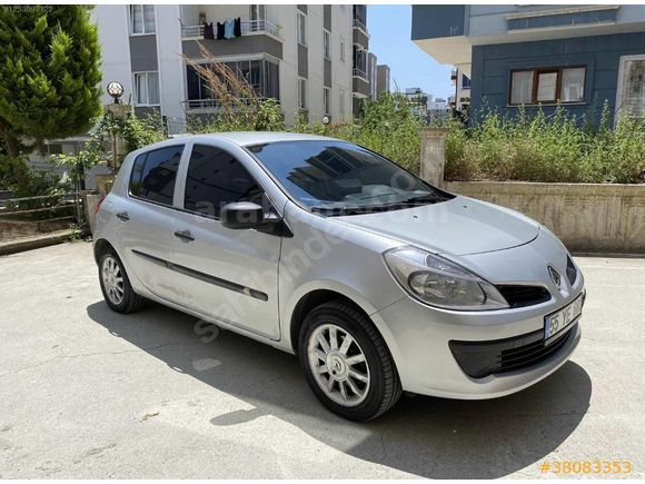 Memurdan Renault Clio 1.5 dCi Expression 2009 Model