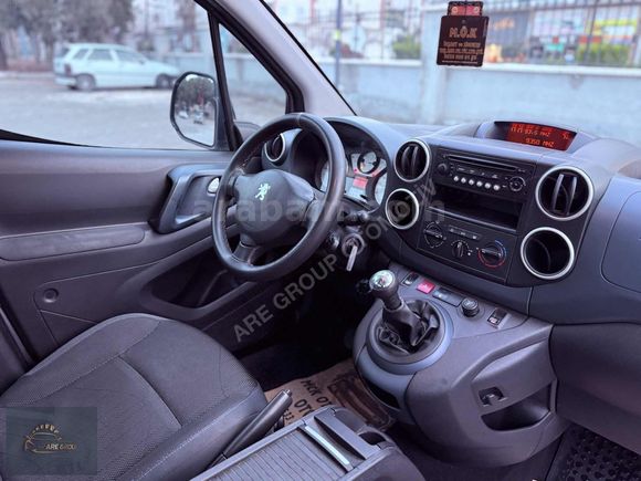ARE GROUP'DAN 2011 PEUGEOT PARTNER TEPEE 1.6 HDI PREMİUM HATASIZ