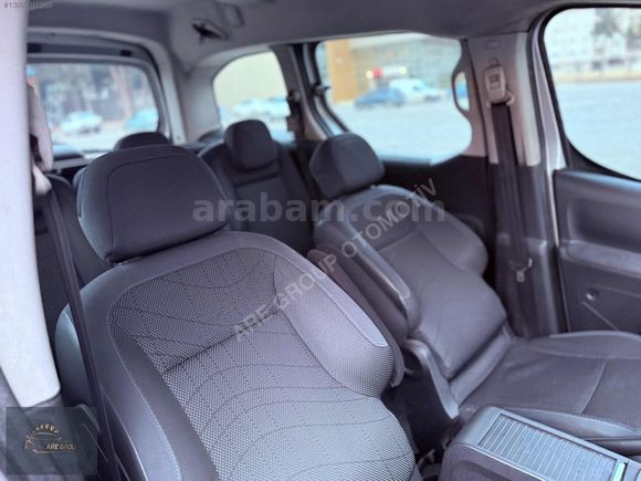 ARE GROUP'DAN 2011 PEUGEOT PARTNER TEPEE 1.6 HDI PREMİUM HATASIZ