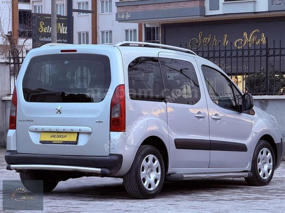 ARE GROUP'DAN 2011 PEUGEOT PARTNER TEPEE 1.6 HDI PREMİUM HATASIZ