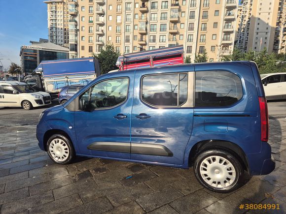 Sahibinden Opel Combo 1.5 CDTI Edition 2021 Model Degisensiz Boyasiz