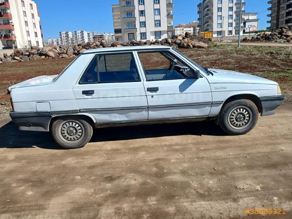 Sahibinden Renault R 9 1.4 Broadway 1995 Model