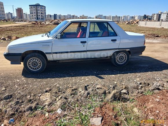 Sahibinden Renault R 9 1.4 Broadway 1995 Model