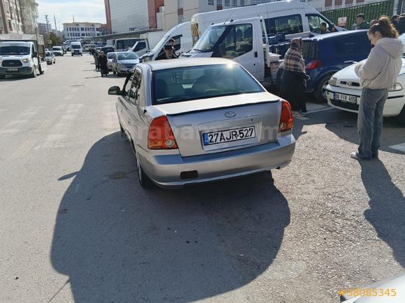Sahibinden Hyundai Accent 1.3 Admire 2004 Model