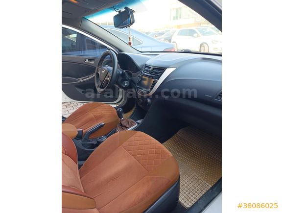 Sahibinden Hyundai Accent Blue 1.4 CVVT Mode Plus 2014 Model Kütahya